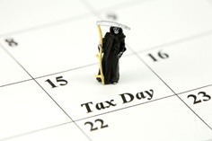 Grim_Reaper_on_Tax_Day_Calendar_1.jpg